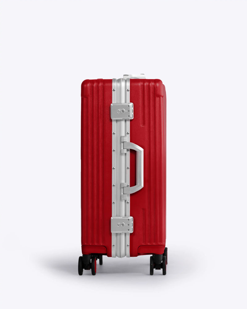 Carry-On: All-in-One 19"