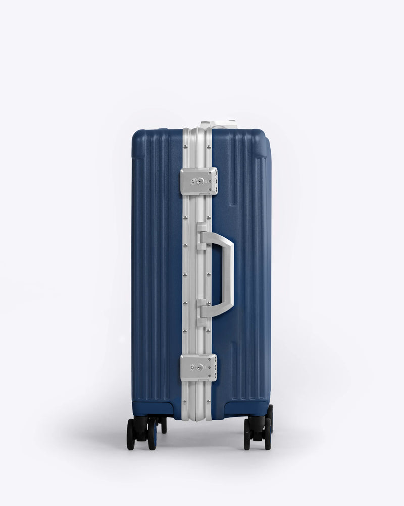 Carry-On: All-in-One 19"