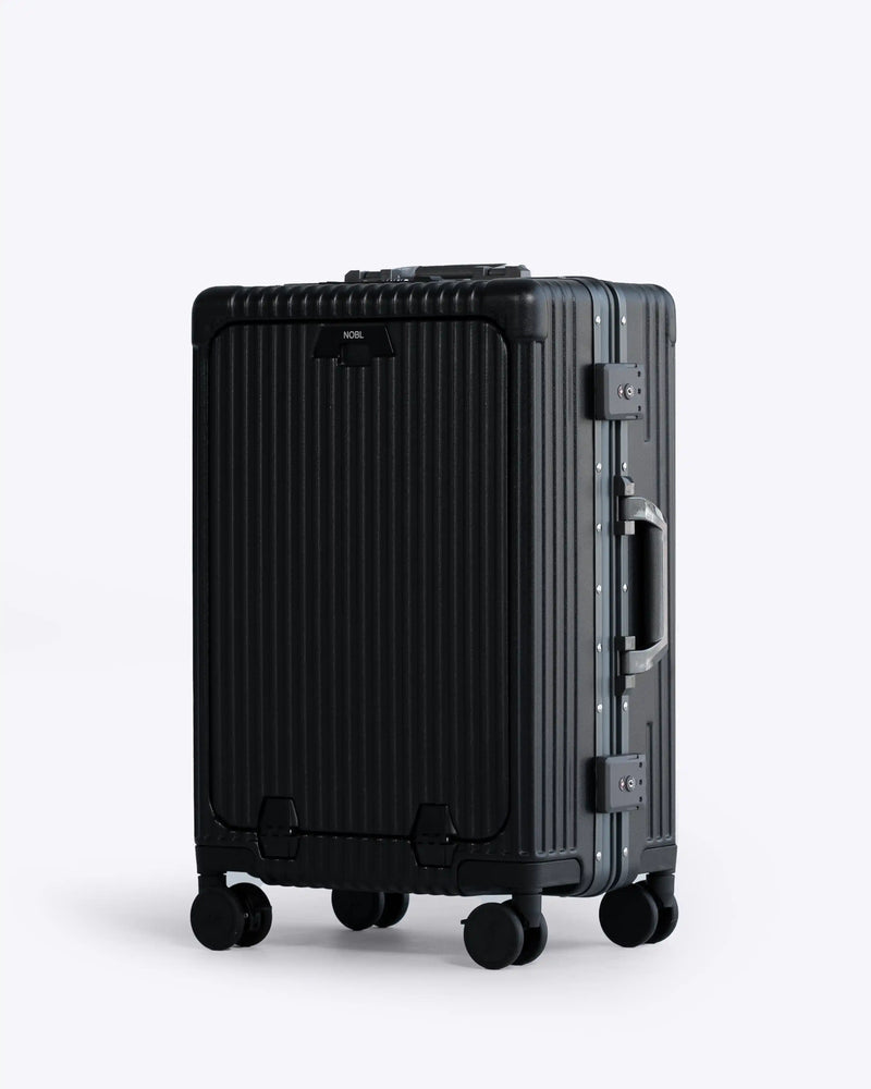 Carry-On: All-in-One 19"