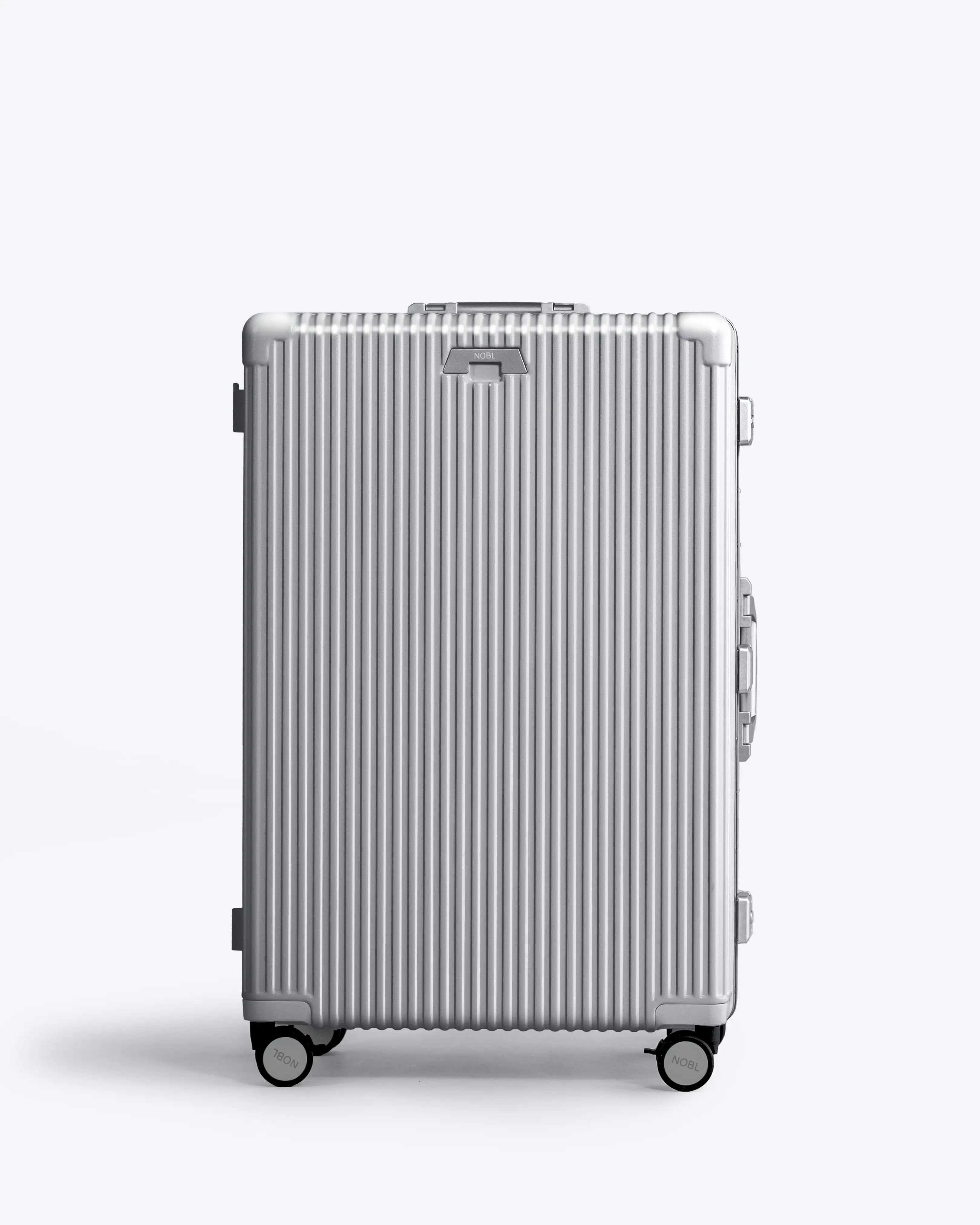 Check-In: All-In-One 28"
