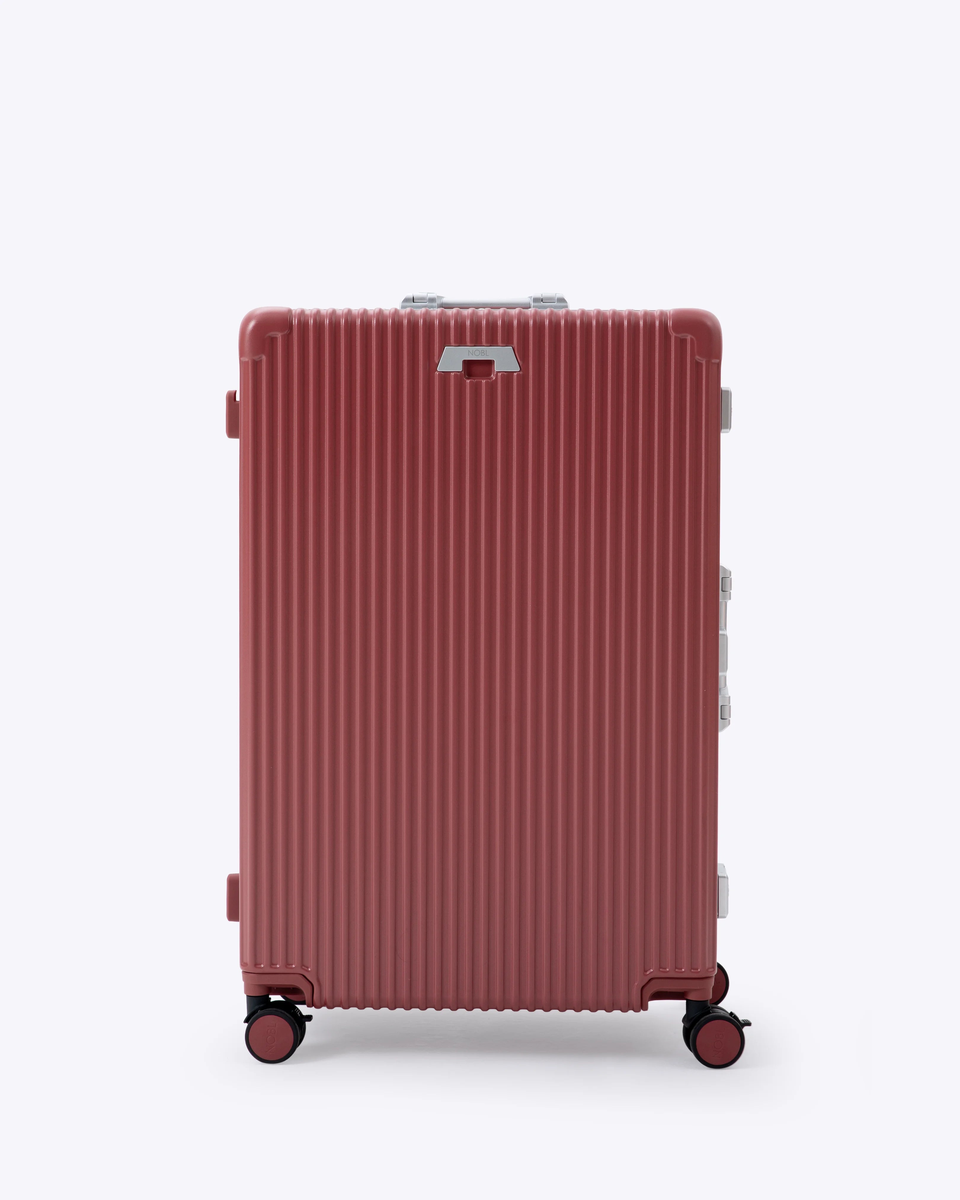 Check-In: All-In-One 28"