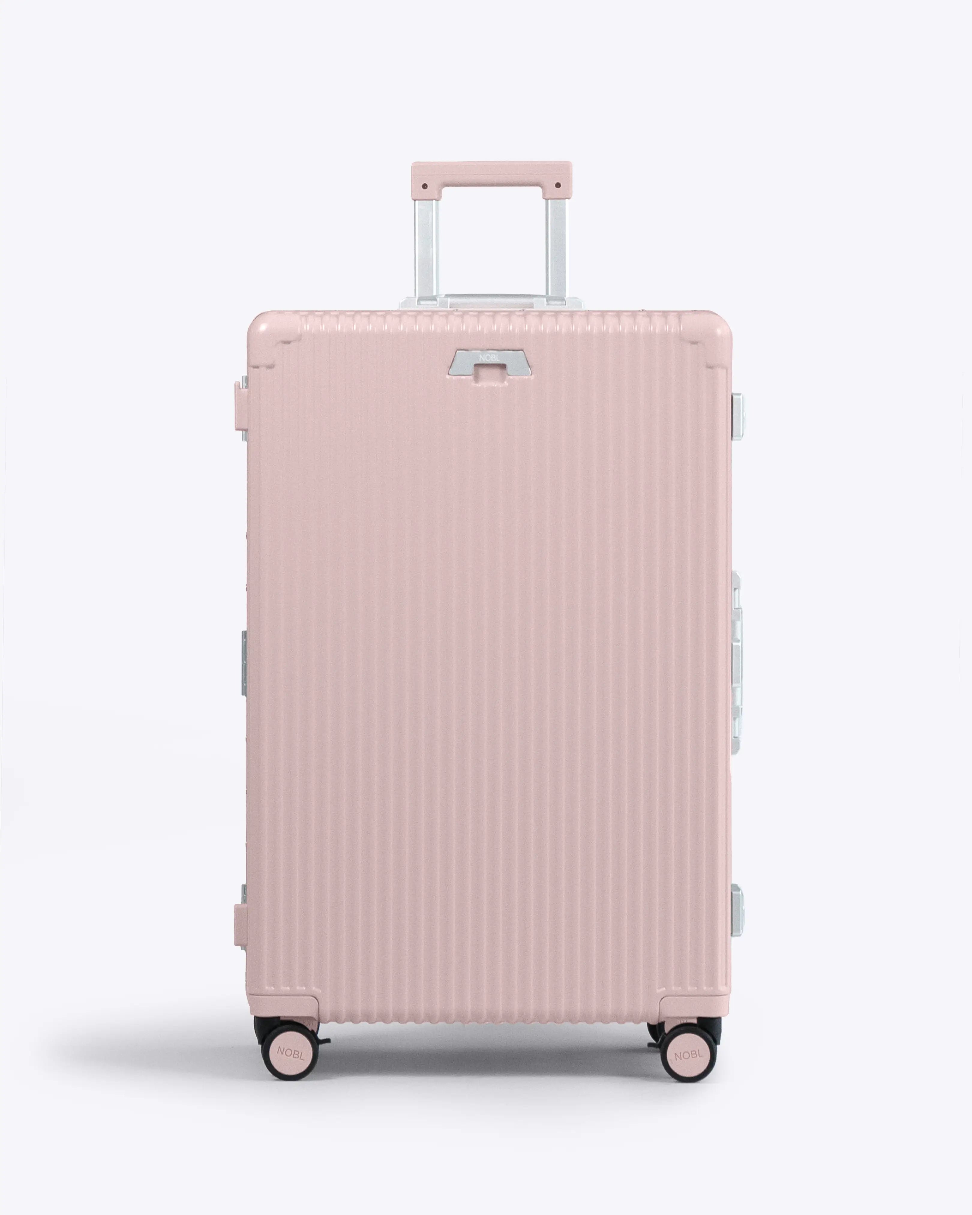 Check-In: All-In-One 28"