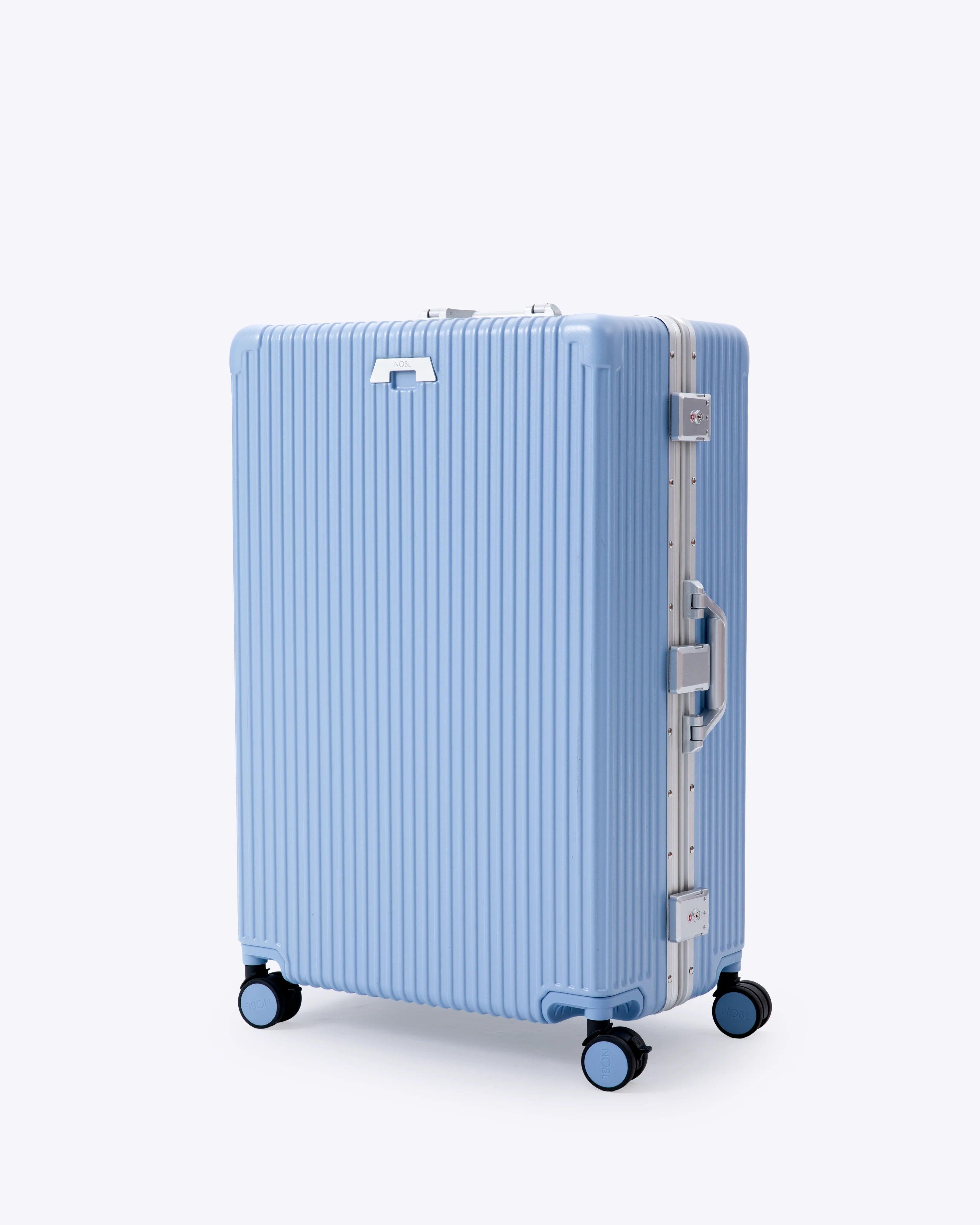 Check-In: All-In-One 28"