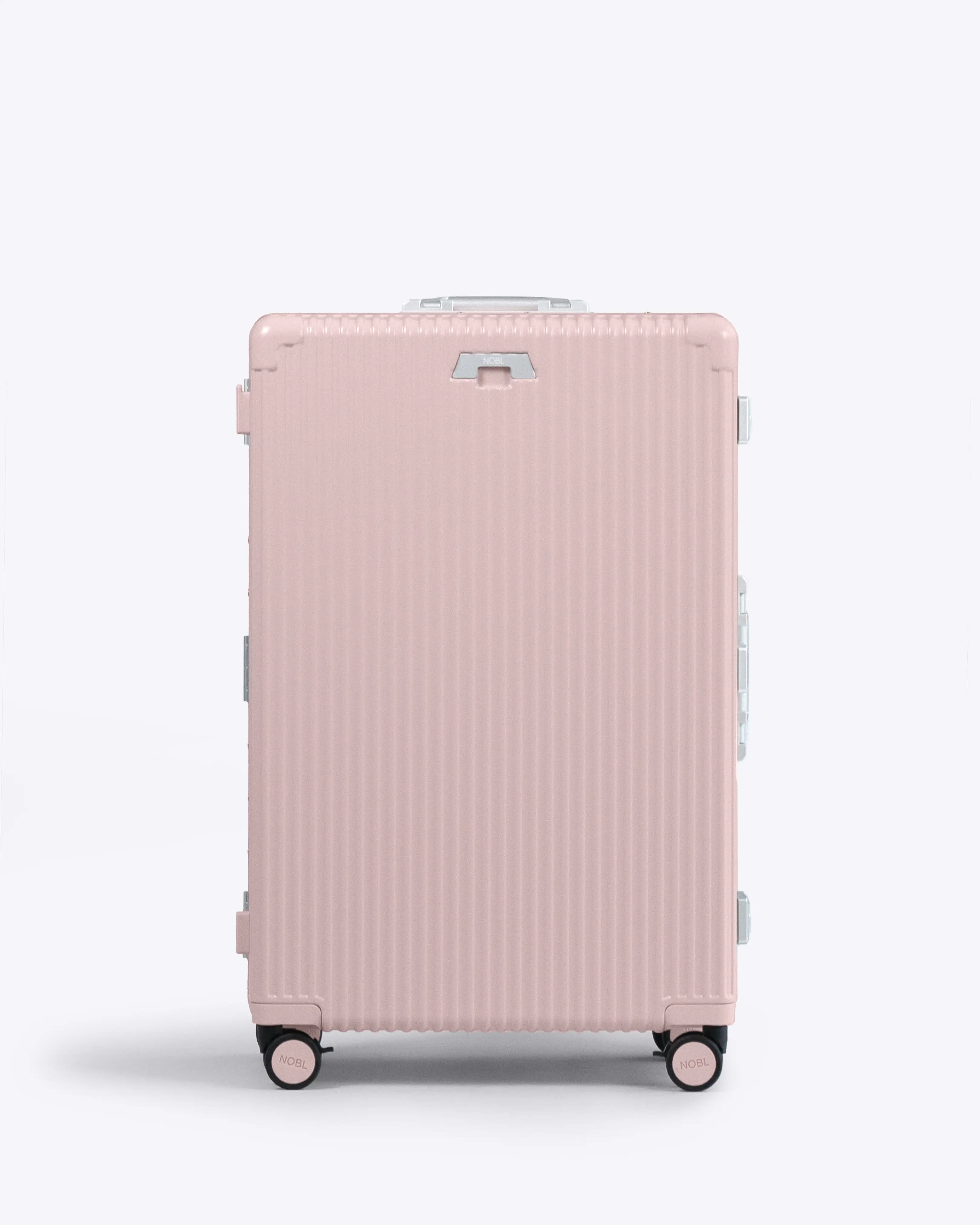 Check-In: All-In-One 28"