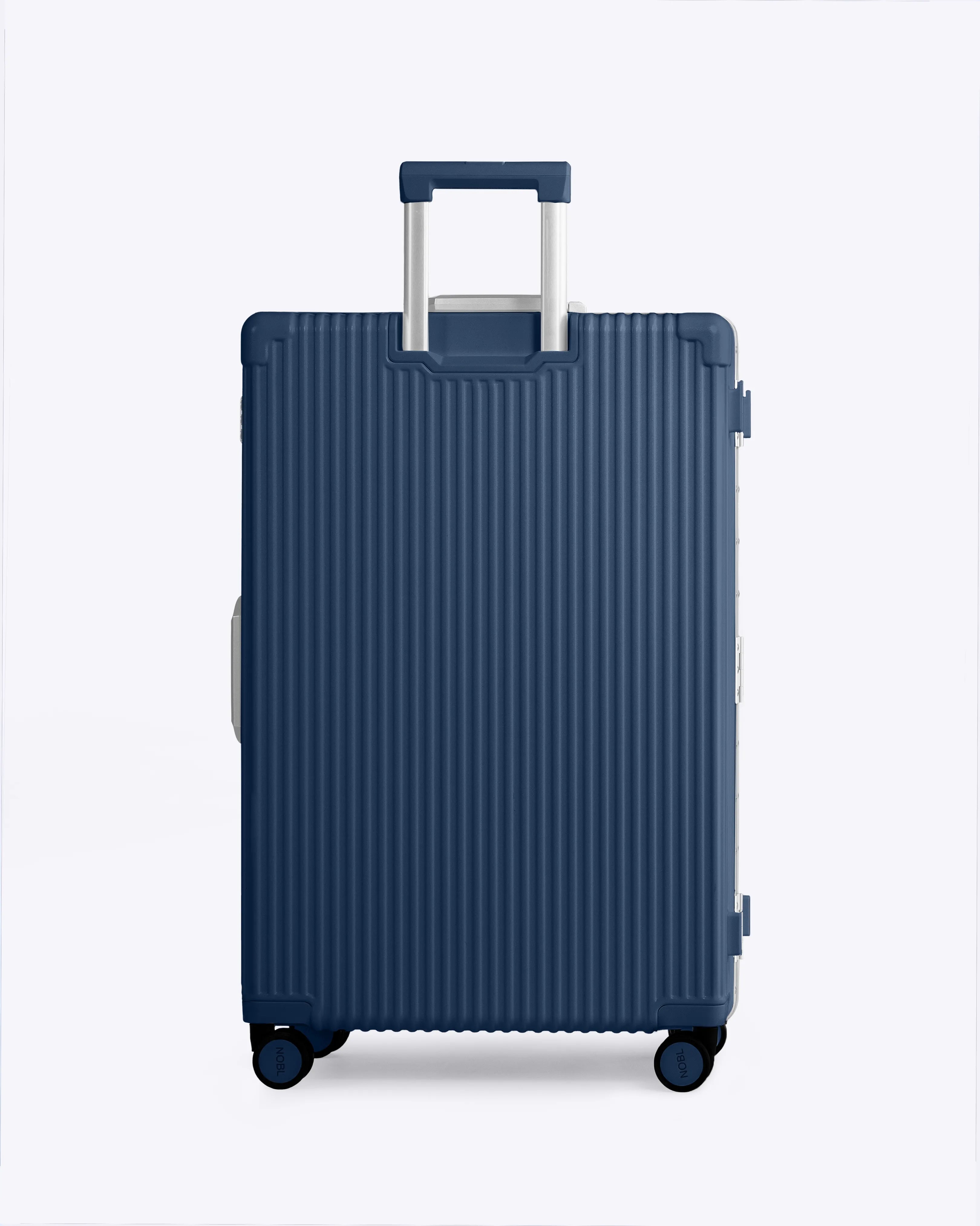 Check-In: All-In-One 28"