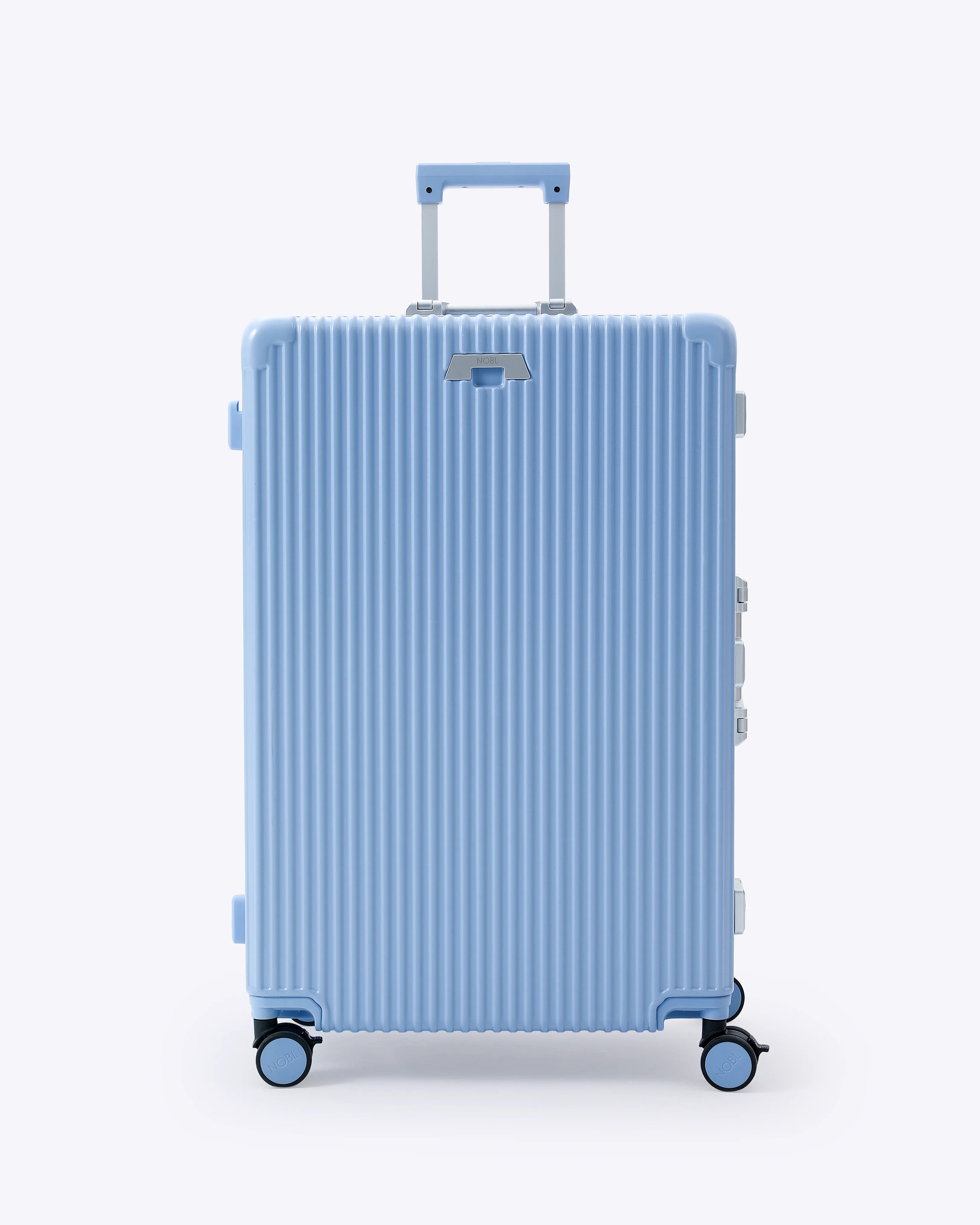 Check-In: All-In-One 28"