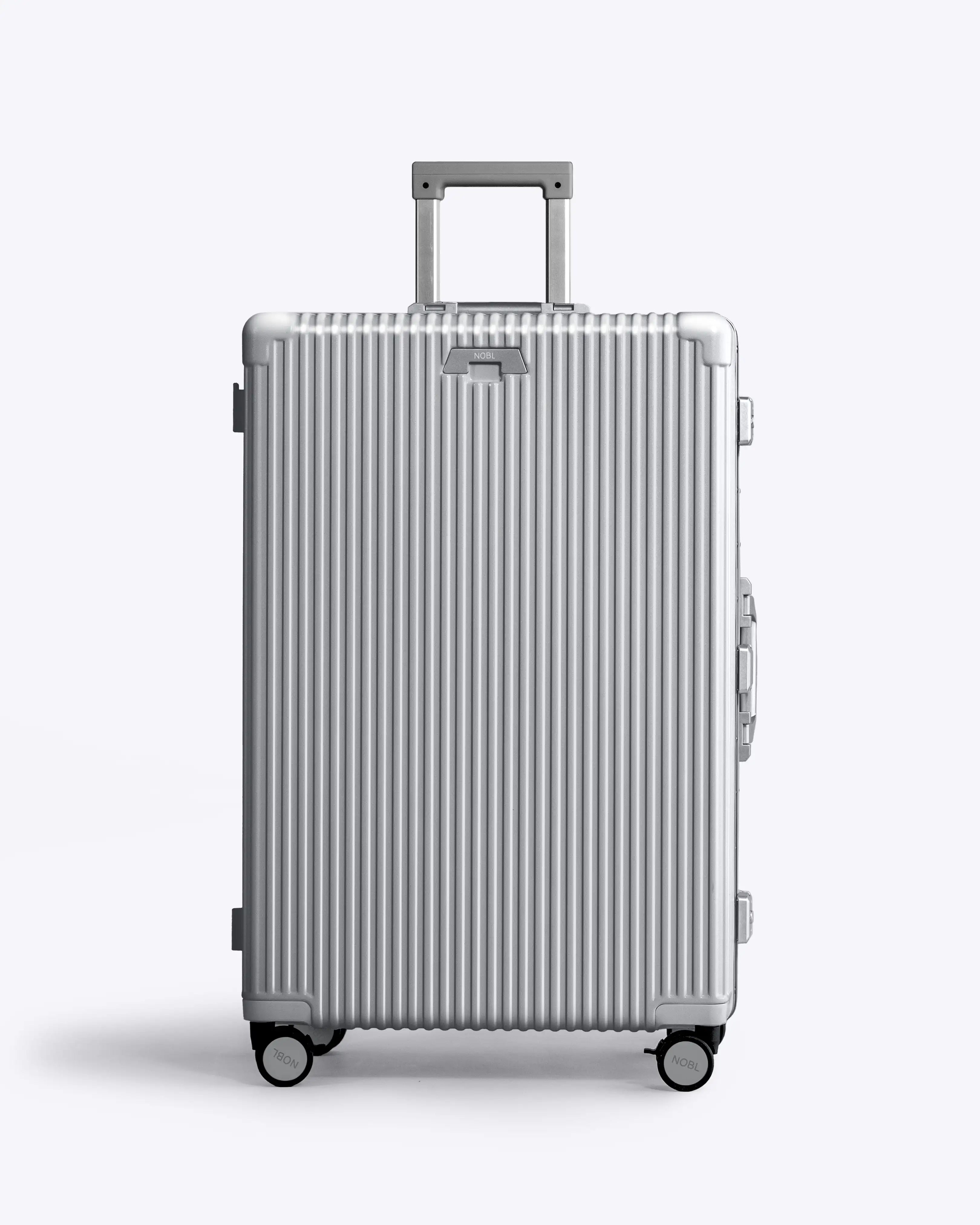 Check-In: All-In-One 28"