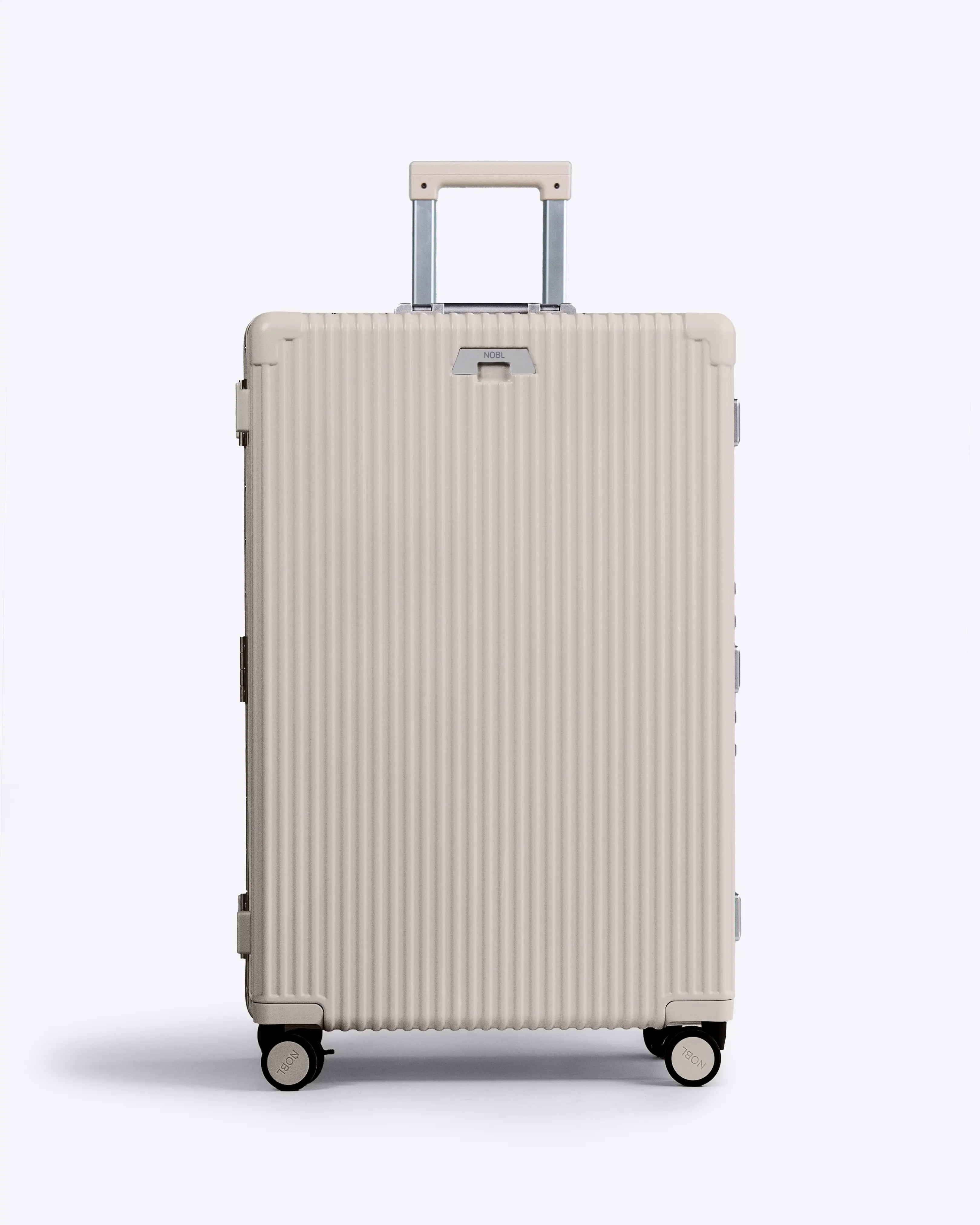 Check-In: All-In-One 28"