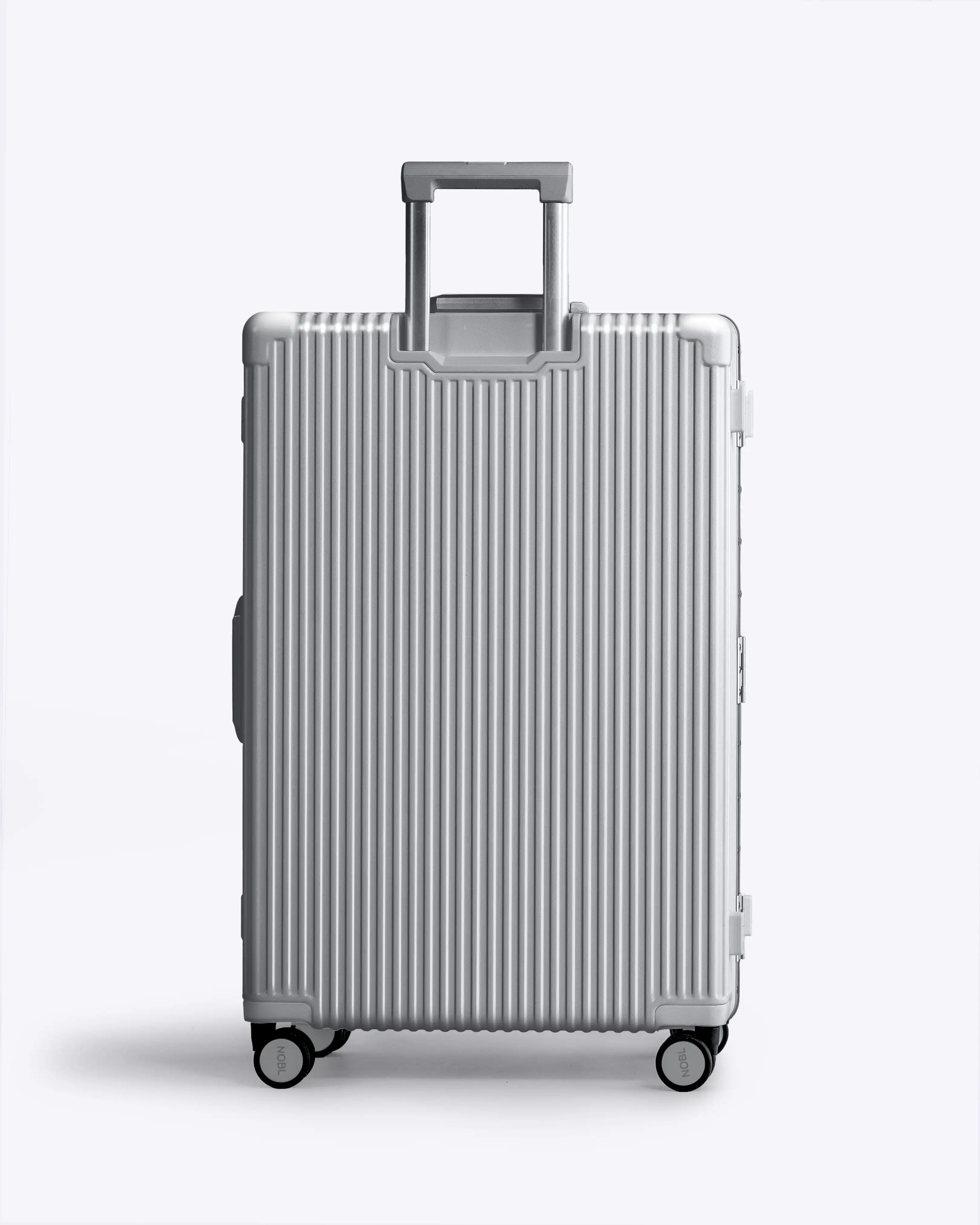 Check-In: All-In-One 28"