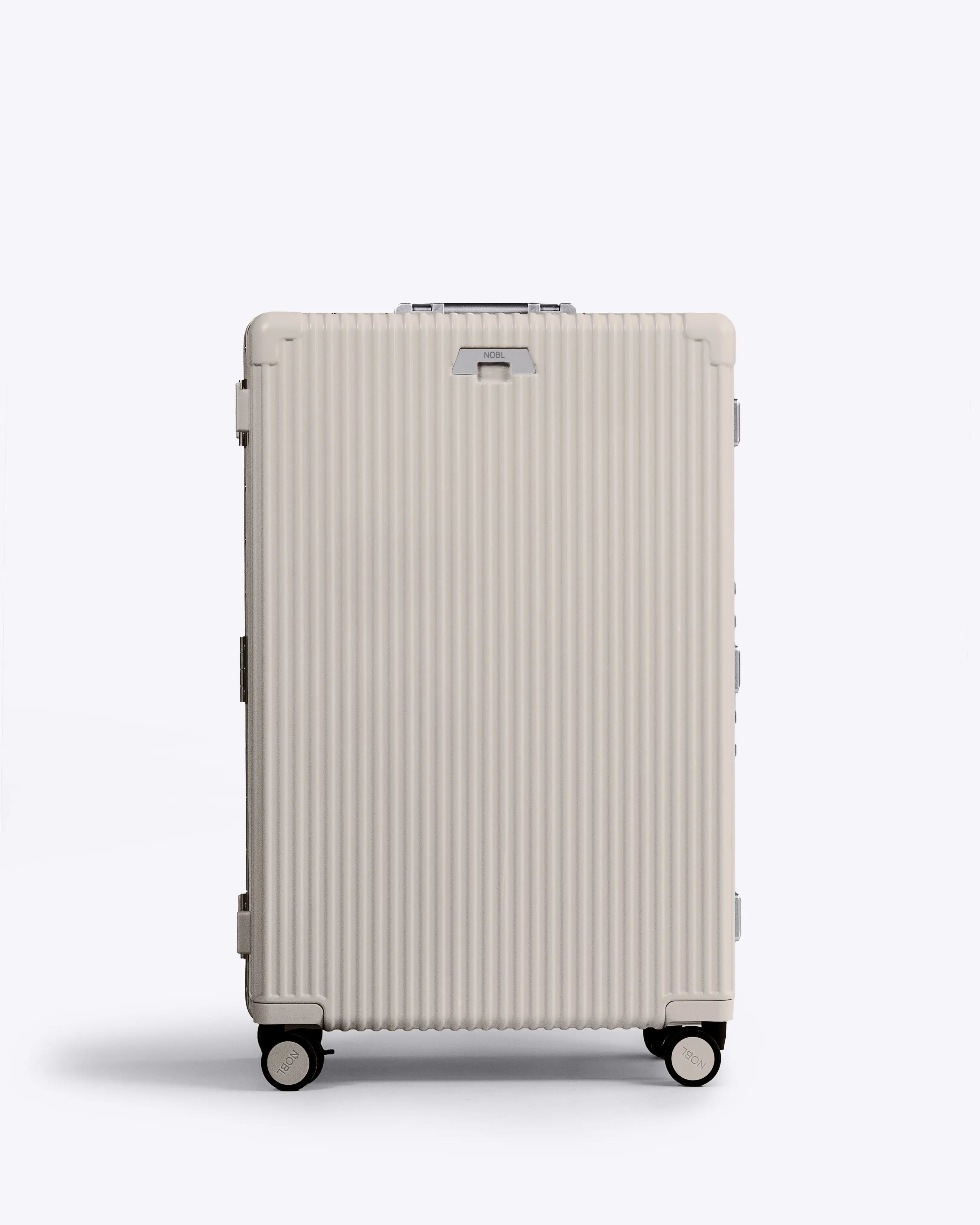 Check-In: All-In-One 28"