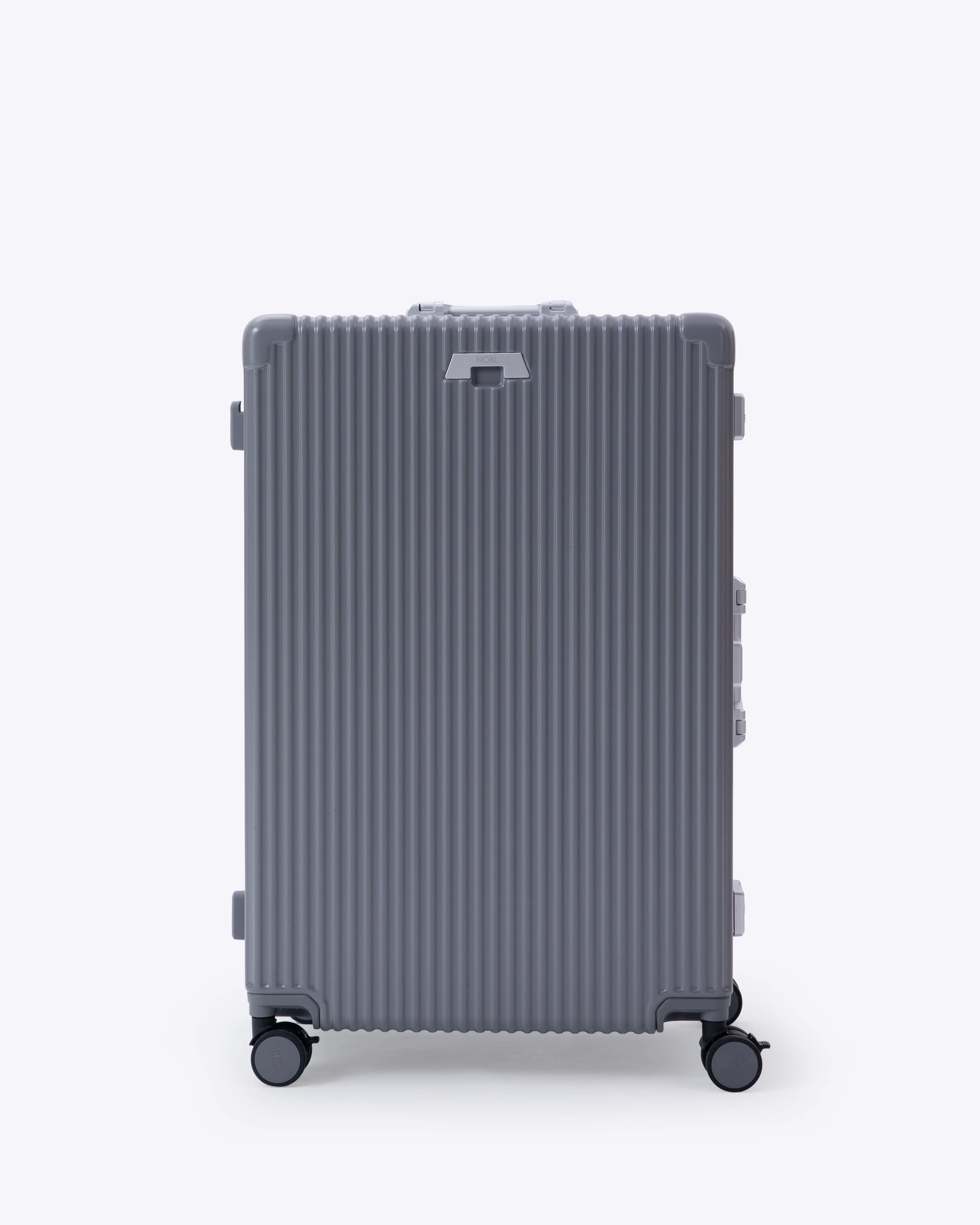 Check-In: All-In-One 28"
