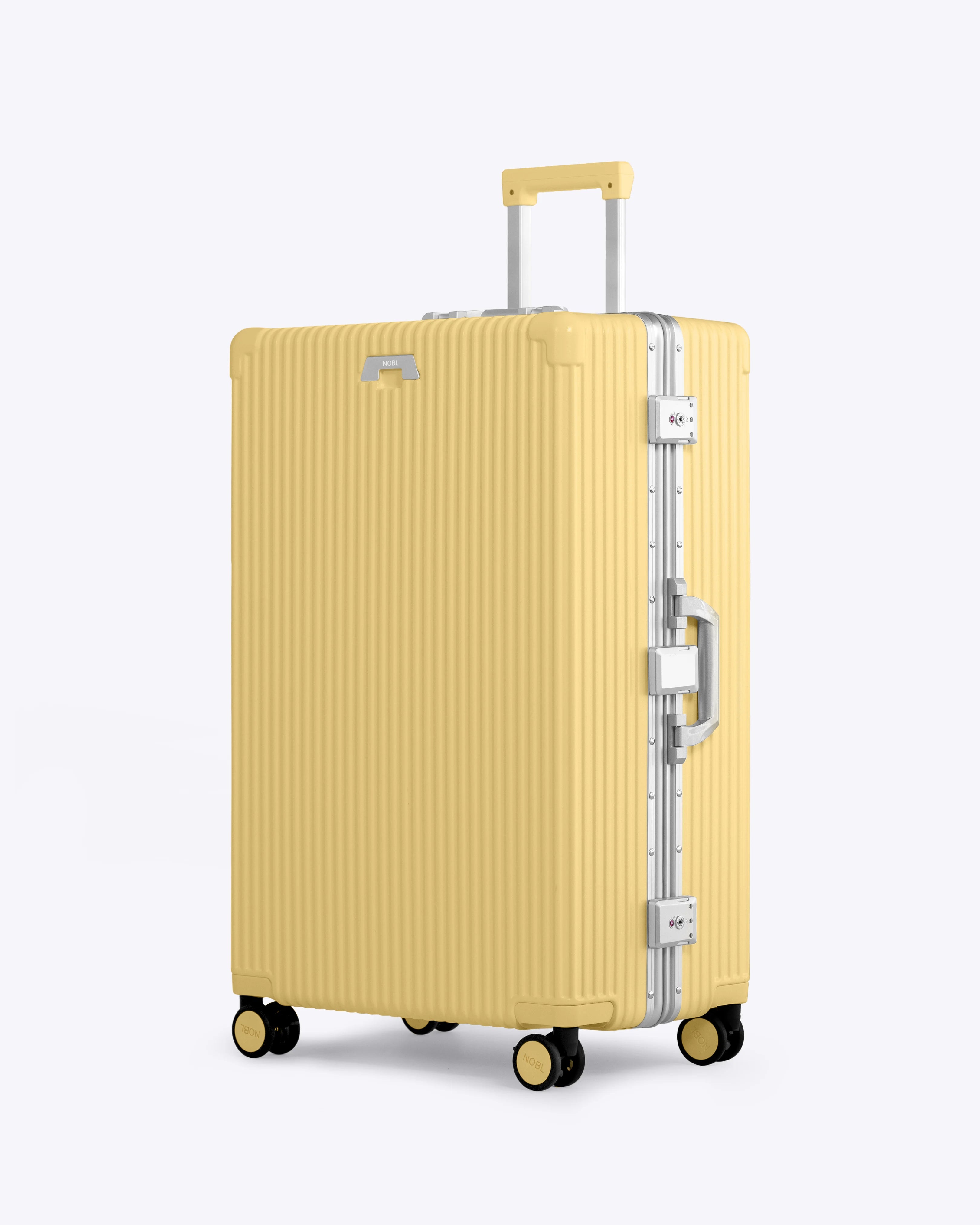 Check-In: All-In-One 28"