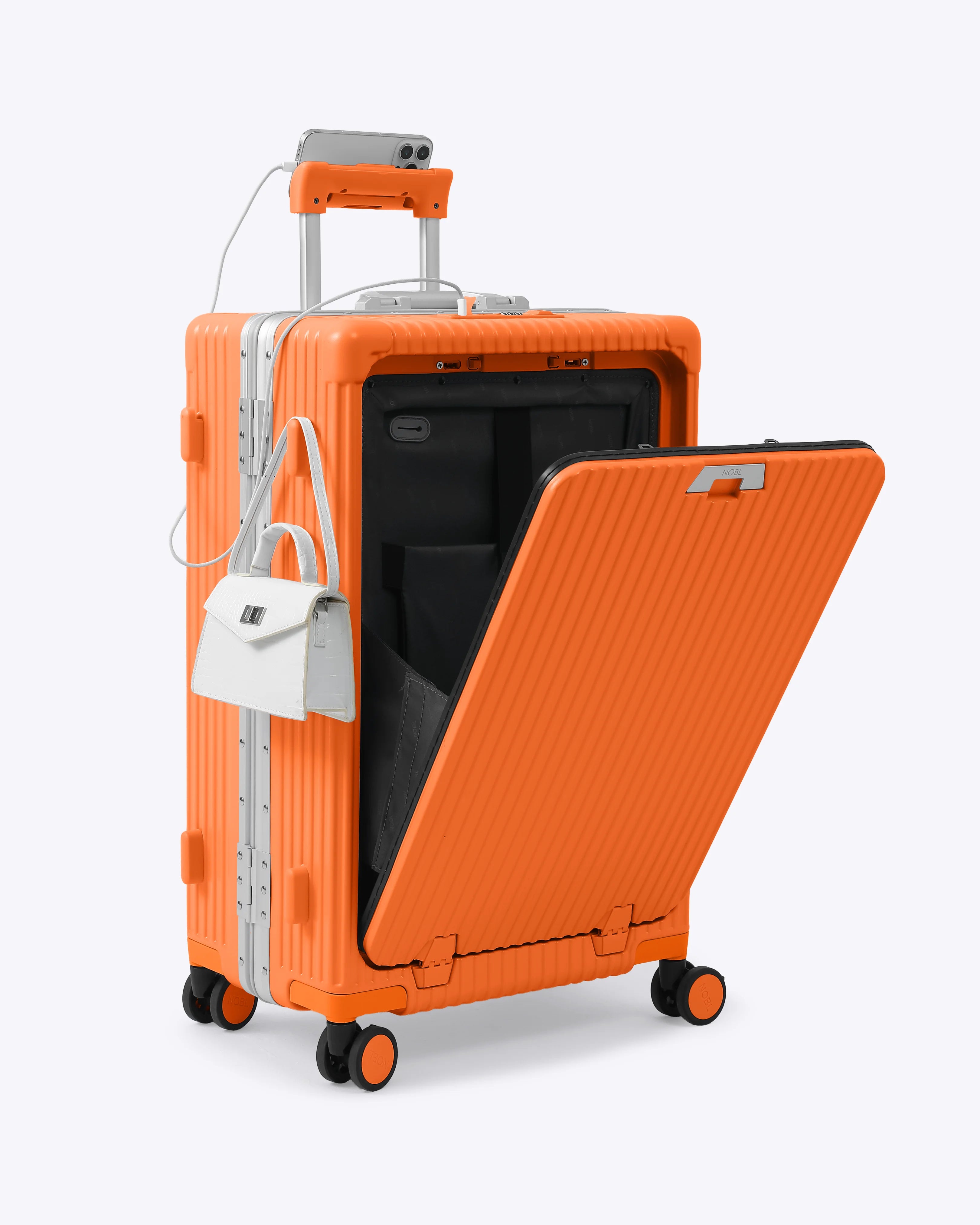 Check-In Medium: All-In-One 24"