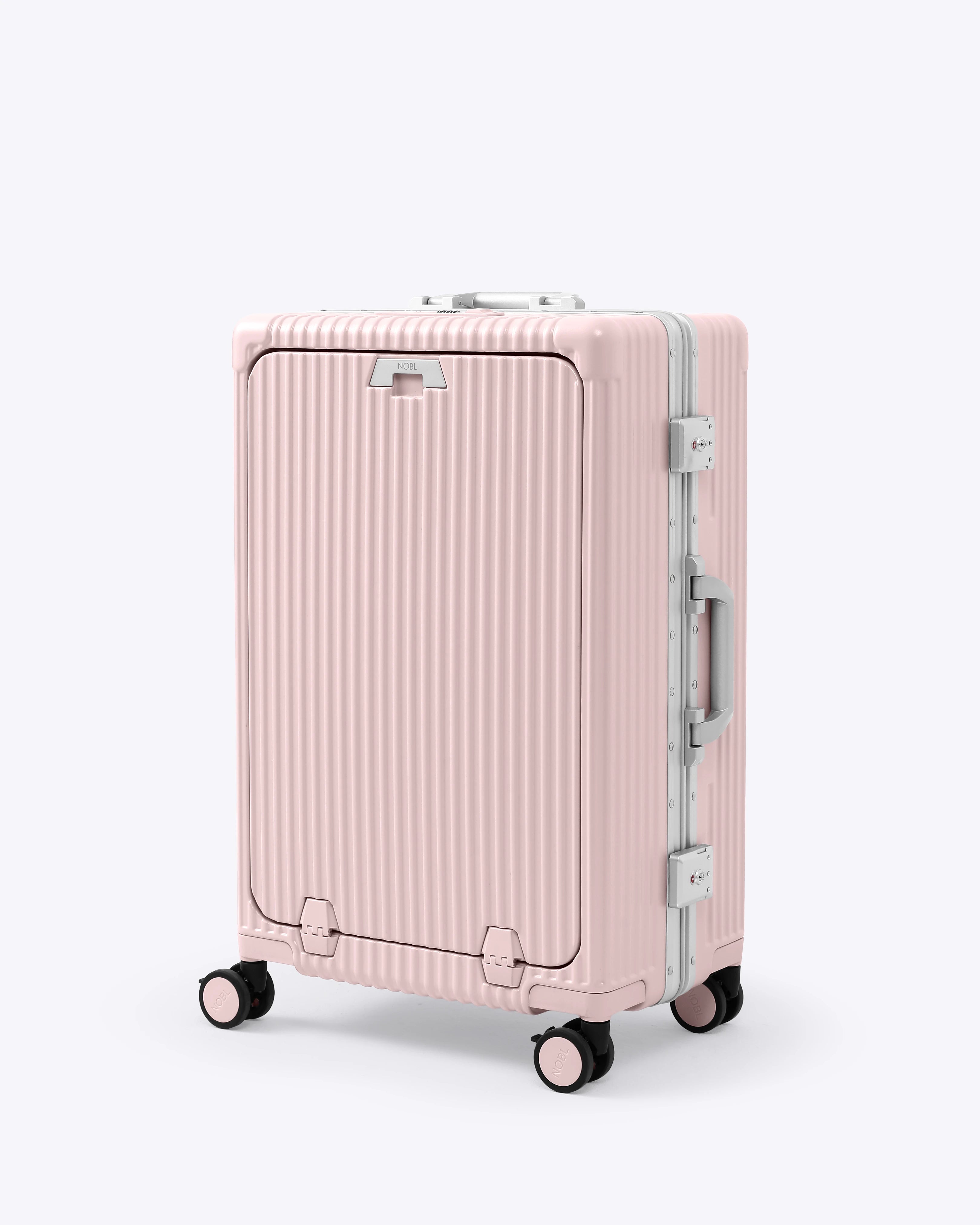 Check-In Medium: All-In-One 24"