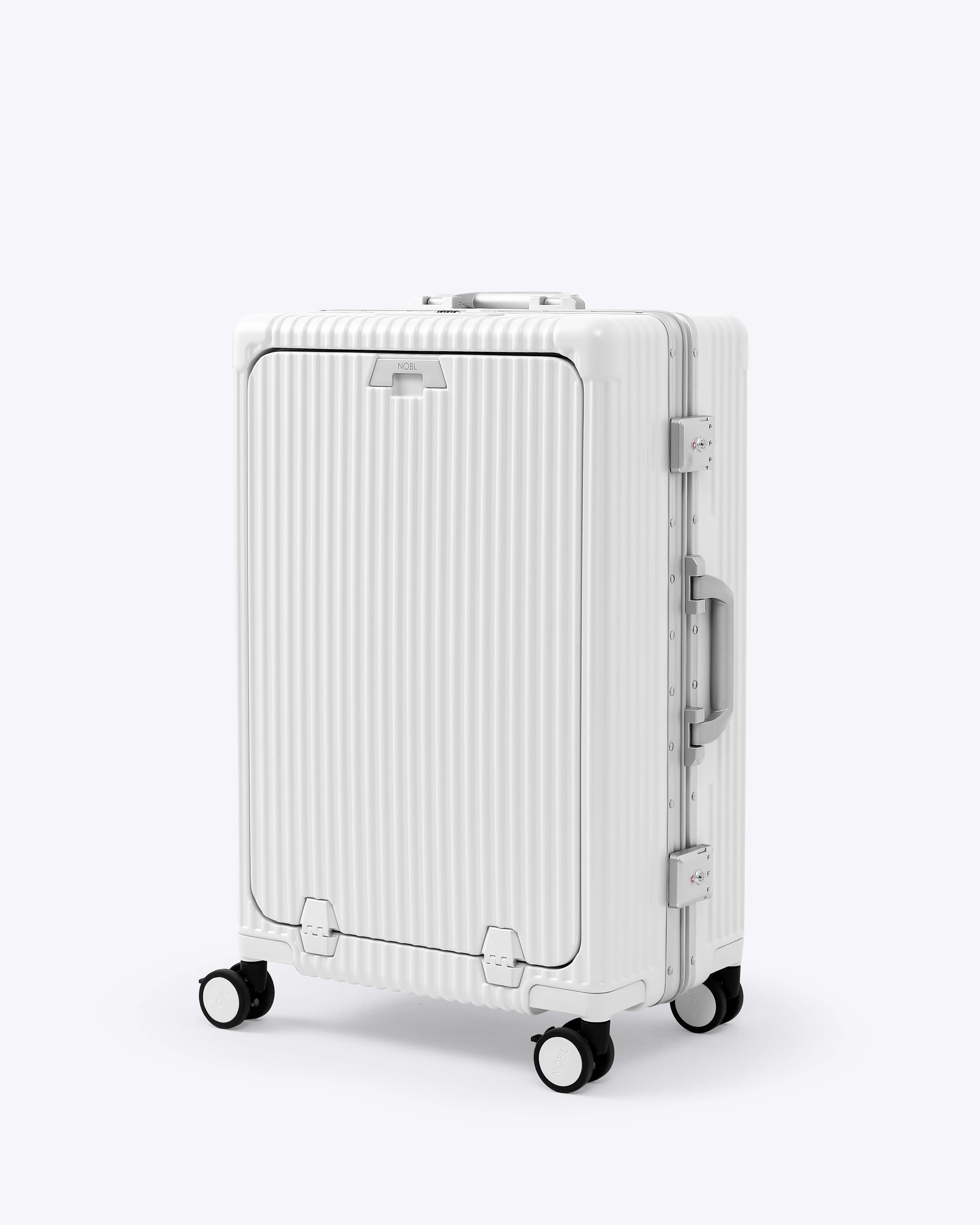 Check-In Medium: All-In-One 24"
