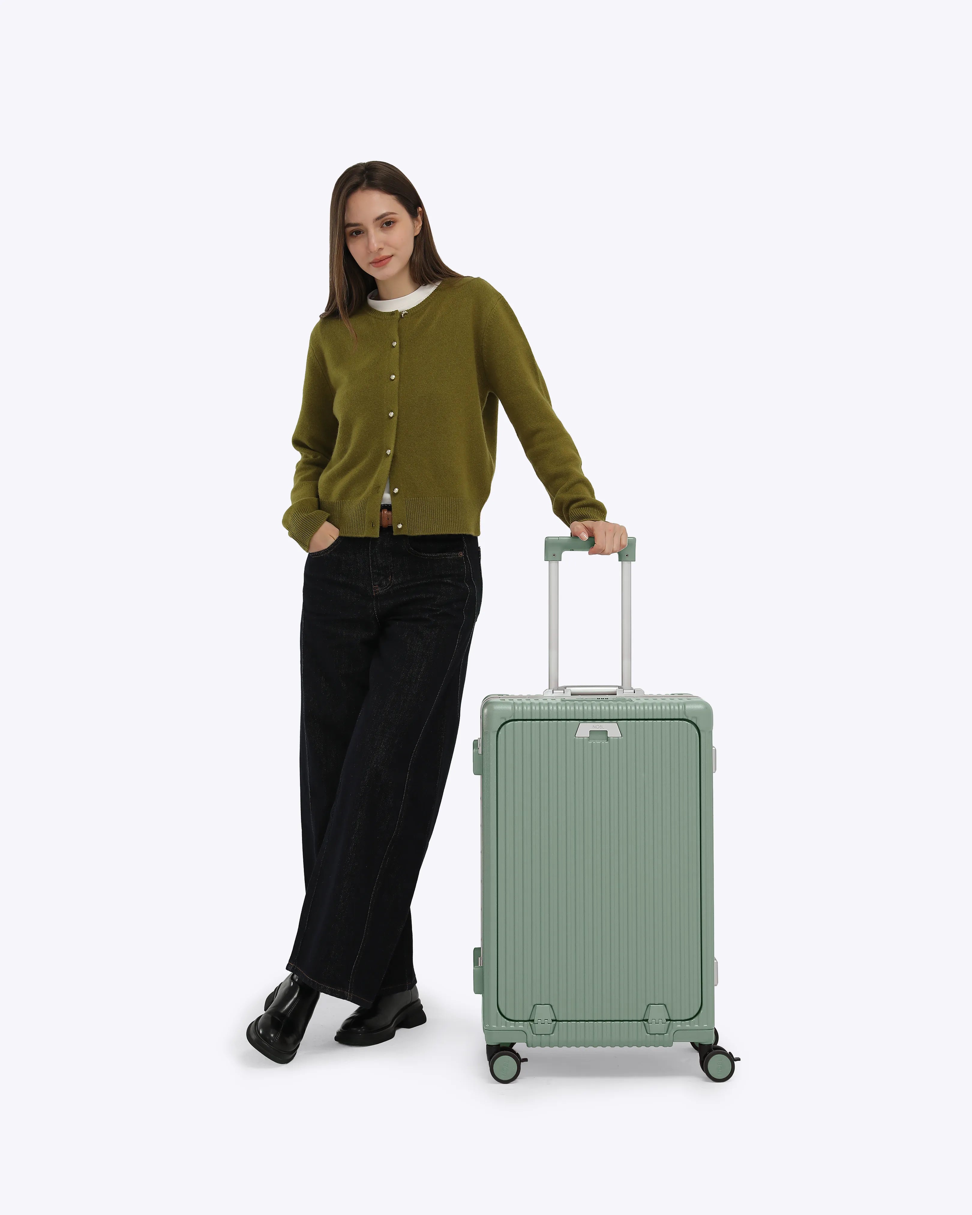 Check-In Medium: All-In-One 24"