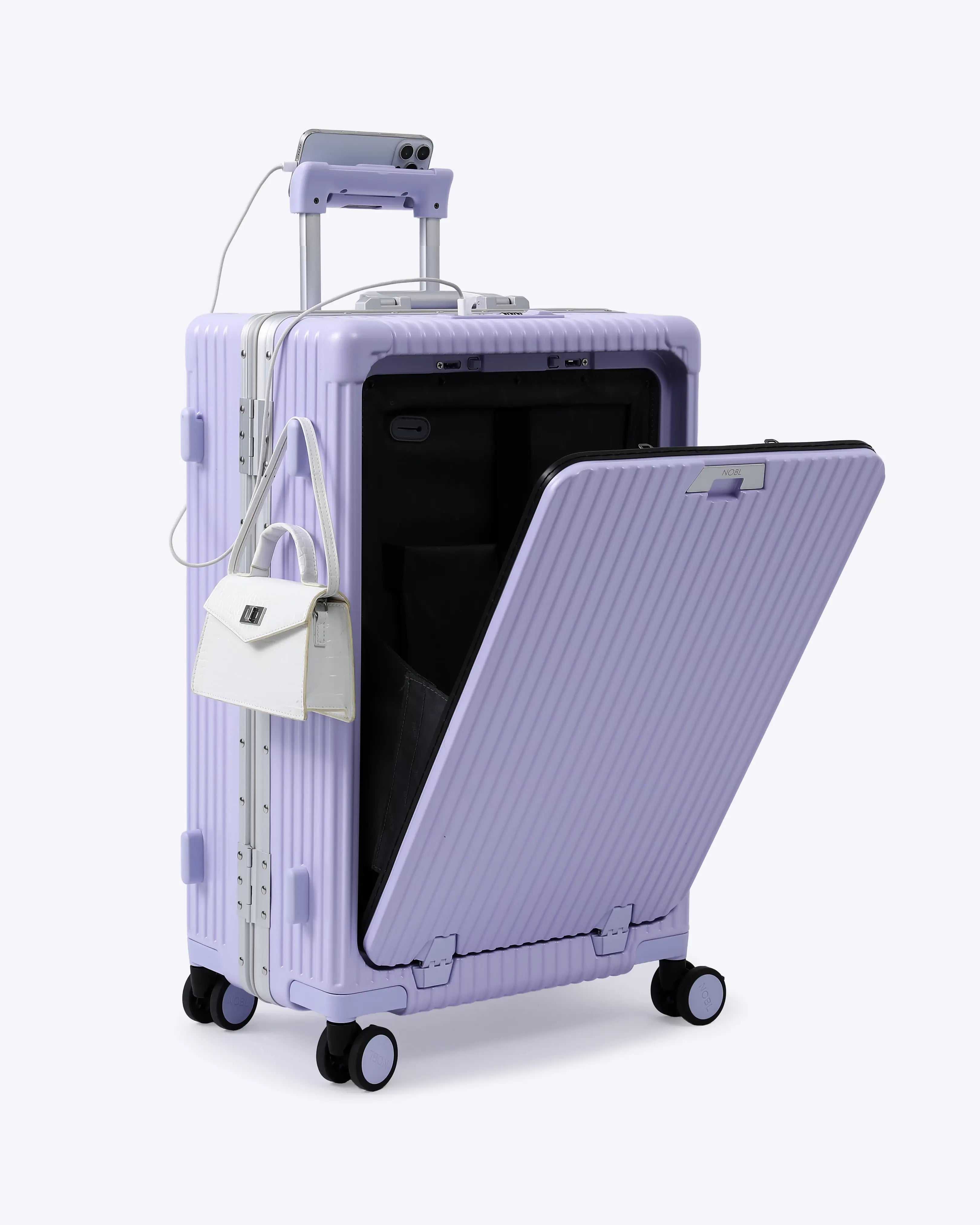 Check-In Medium: All-In-One 24"