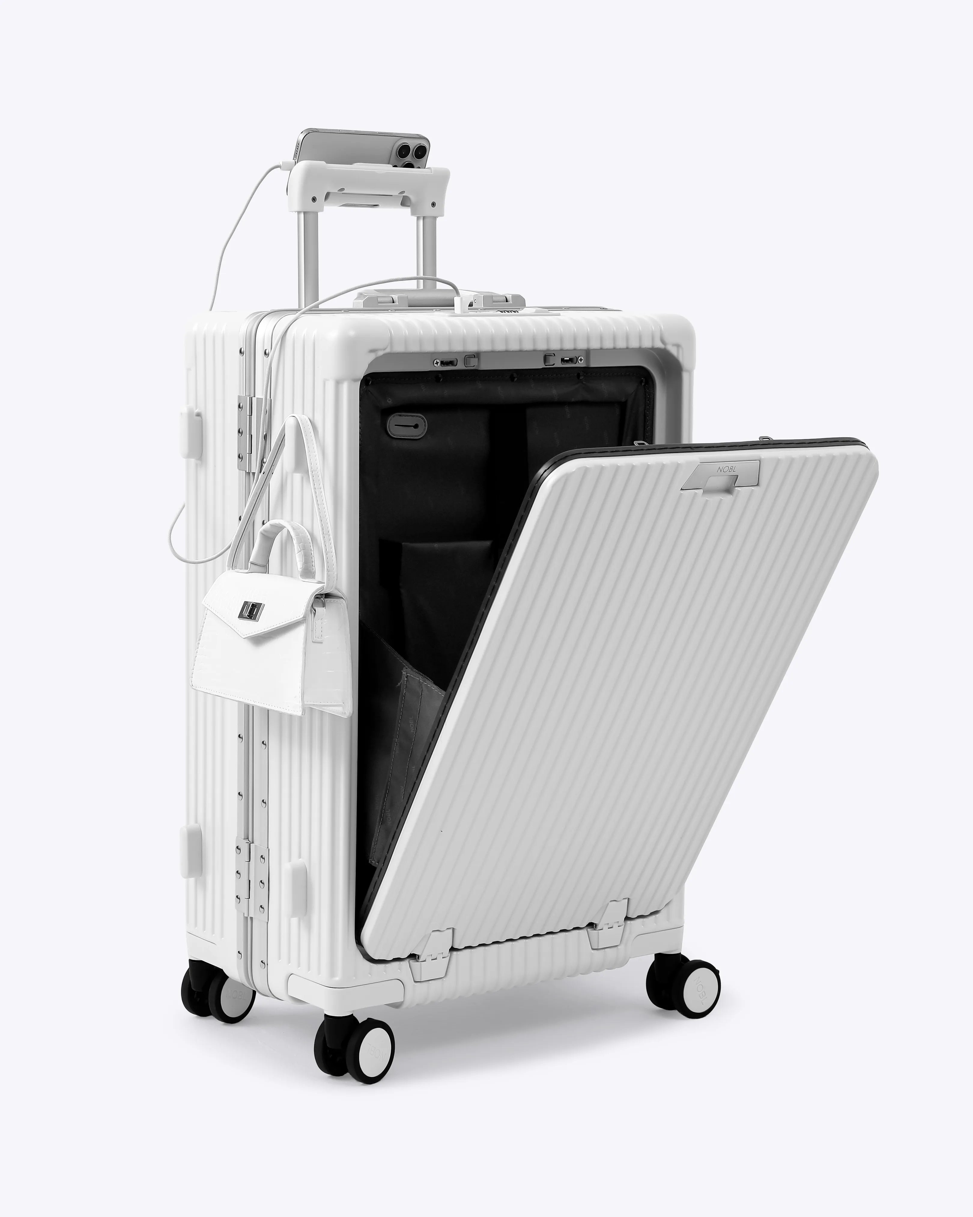 Check-In Medium: All-In-One 24"