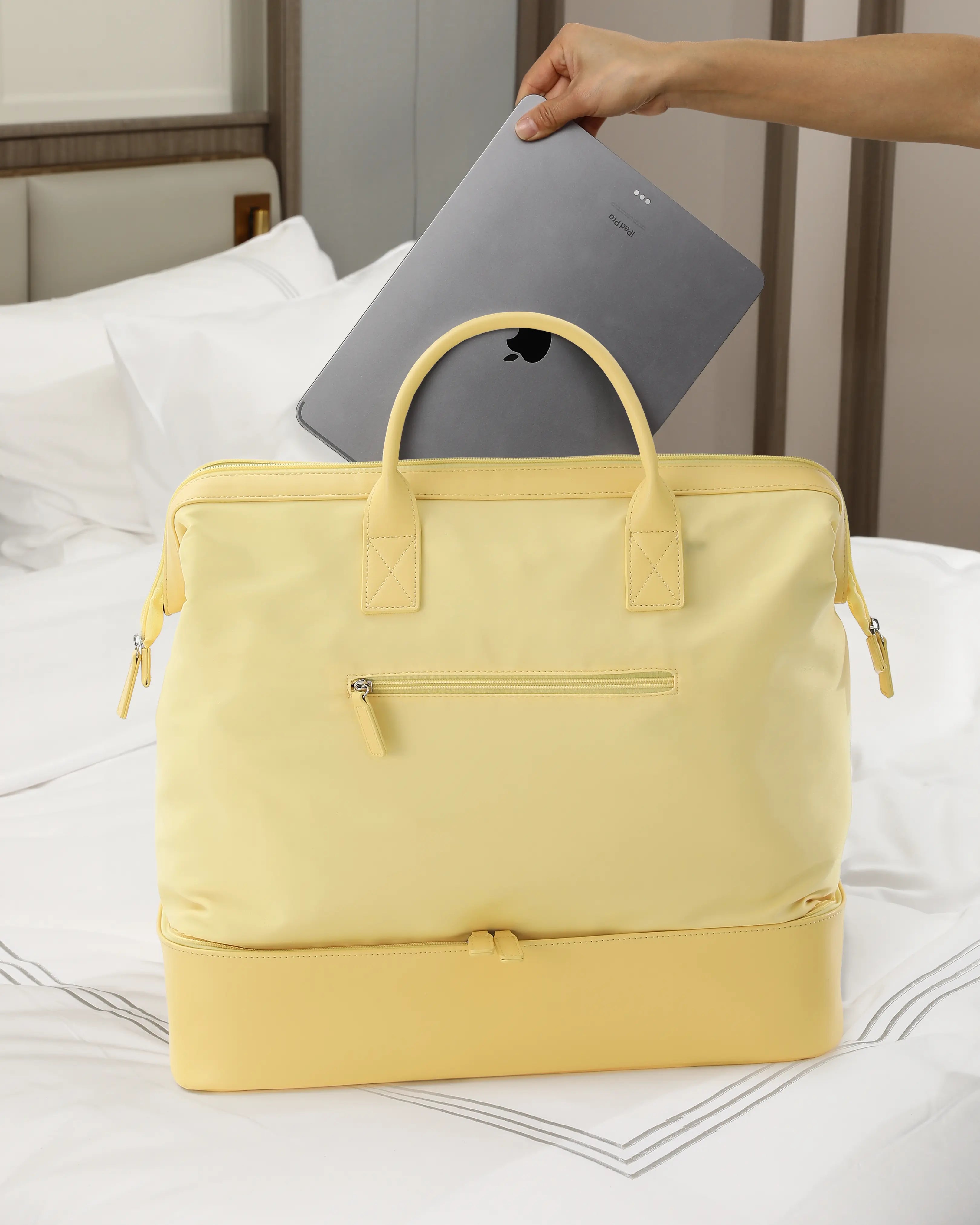 Weekender Bag (Pre-Order)